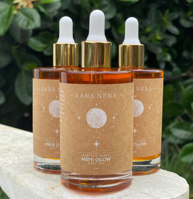 Aana Nuna | Máni Glow Vanilla Guava Body Oil